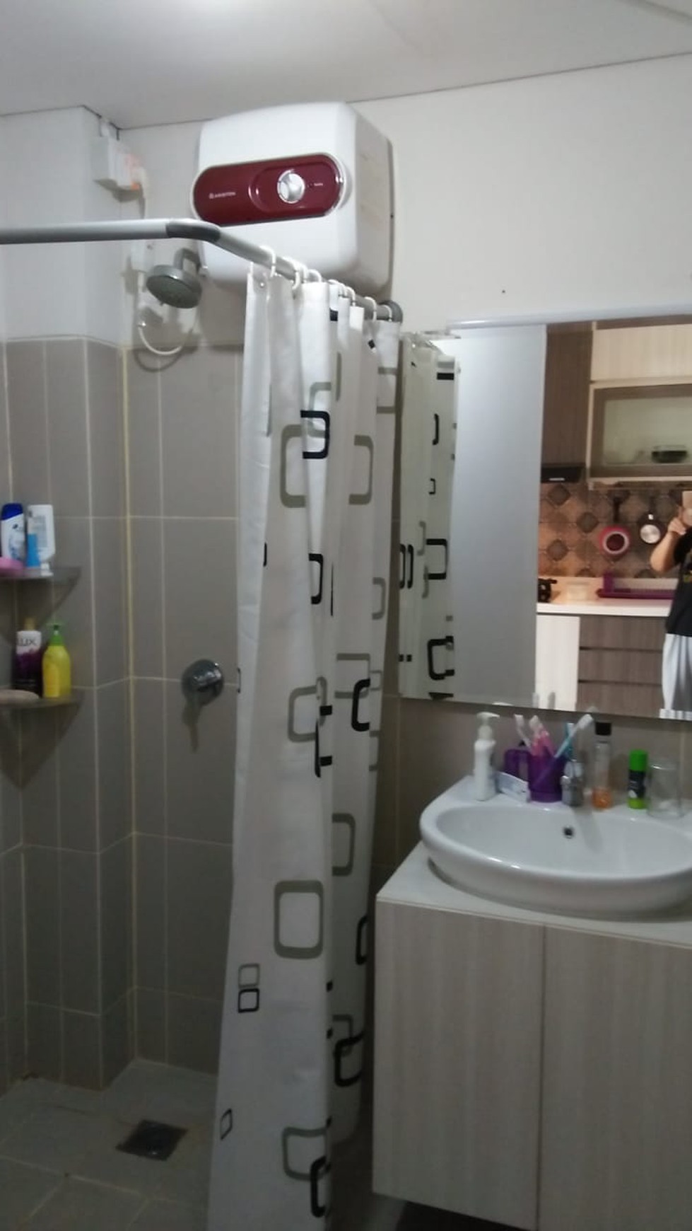 Apartemen  (ALTIZ)  Keren 2 Bedroom Dekat Akses Toll & Stasiun KA Di Area Bintaro 3.
