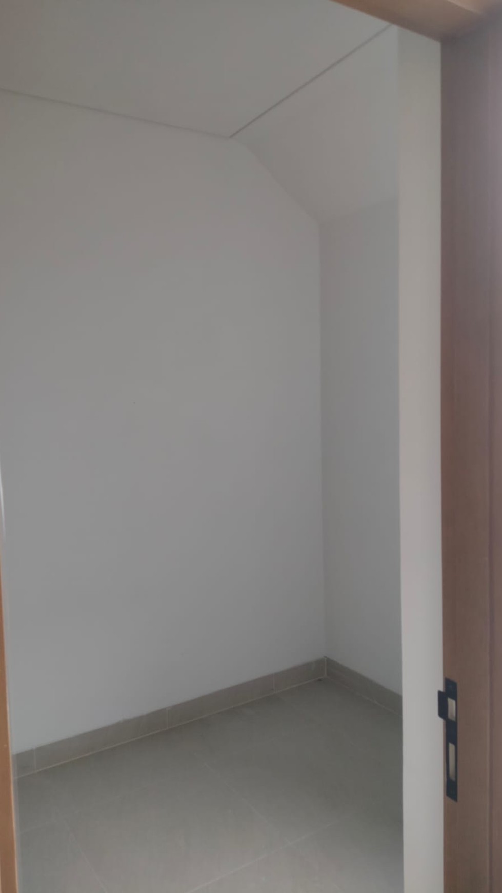 Best Offer. Rumah Mewah Zora Kazumi, Bsd
