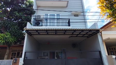 Flash Sale. Rumah 4 Lantai Nusa Loka, BSD