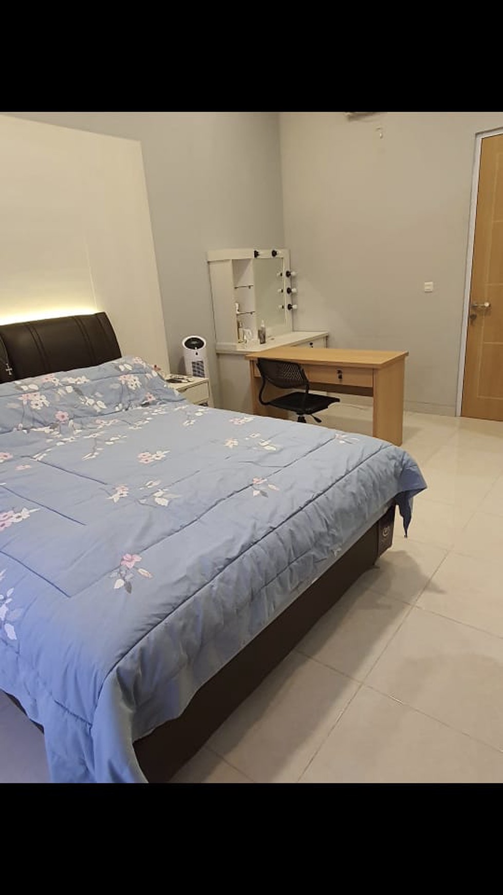 Flash Sale. Rumah 4 Lantai Nusa Loka, BSD