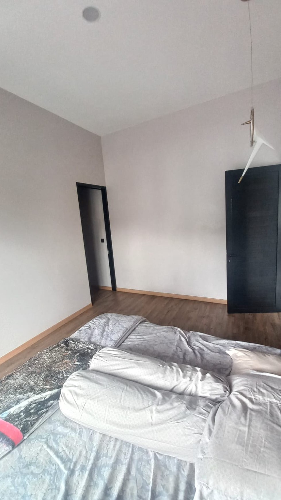 Flash Sale. Rumah Hoek Neo Catalonia, BSD