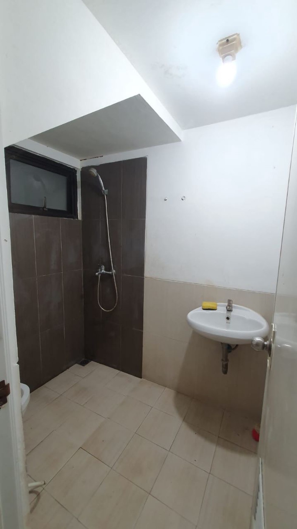 Best Price. Rumah Bagus Cendana Residence, Pamulang