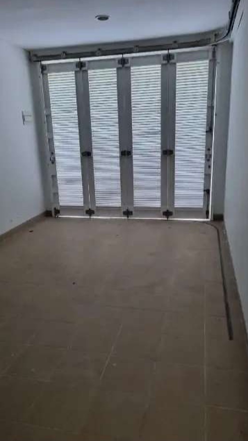 Termurah. Rumah Mewah Cluster Hyland Greenwich Park, BSD