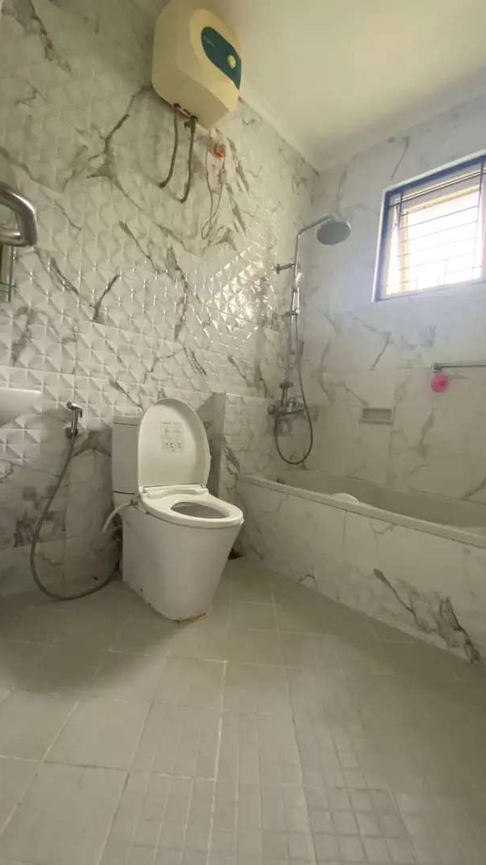 Flash Sale. Rumah Bagus The Green Blossom Ville, BSD