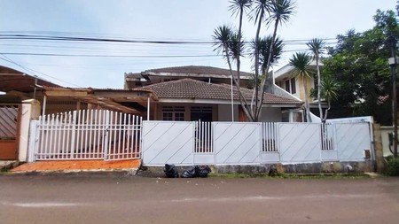 Termurah. Rumah 2 Lantai Di Cirendeu Permai
