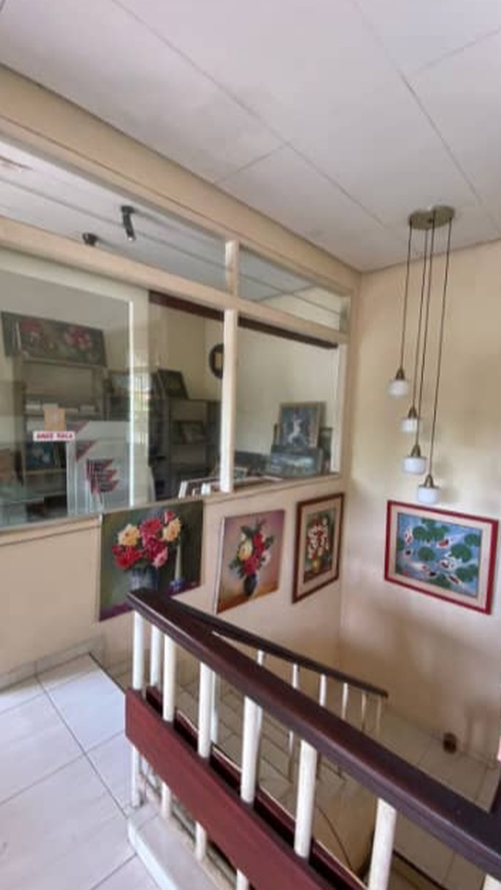Termurah. Rumah 2 Lantai Di Cirendeu Permai
