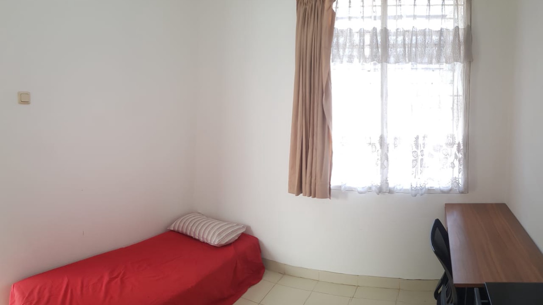 Hot Price. Rumah 1 Lantai Di Neo Catalonia, BSD