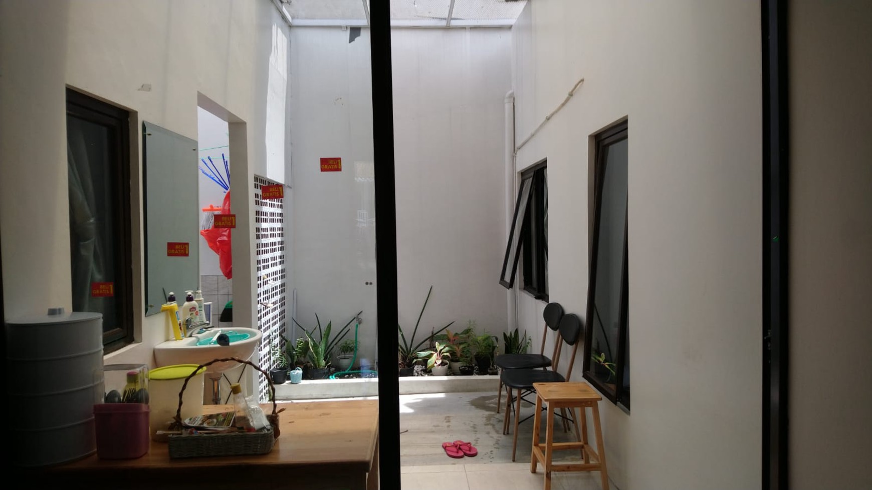 Hot Sale. Rumah Bagus Di Medang Lestari, Gading Serpong