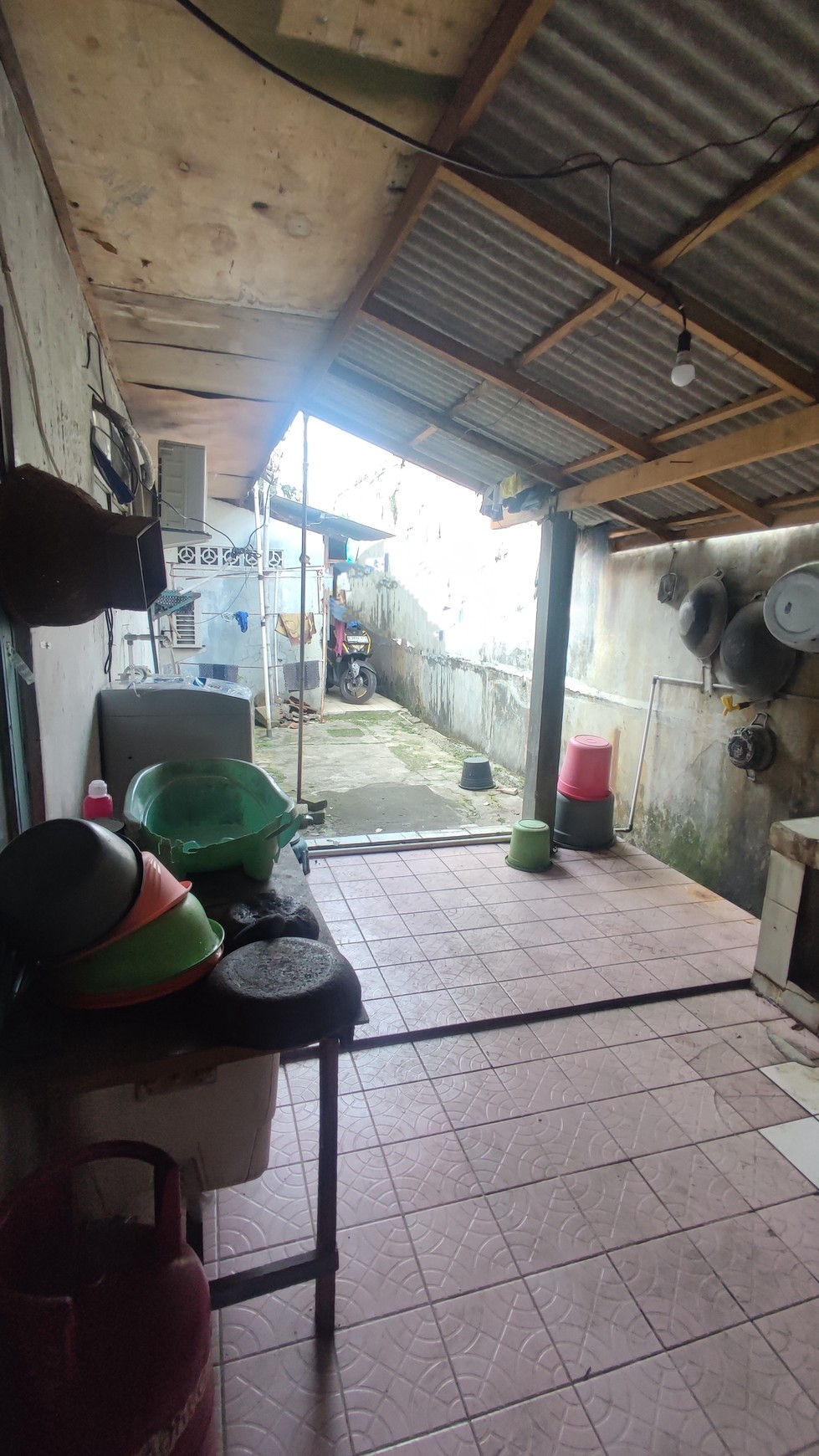Jarang Ada. Rumah Hitung Tanah Di Sukarasa Tangerang, Depan Jln Raya..