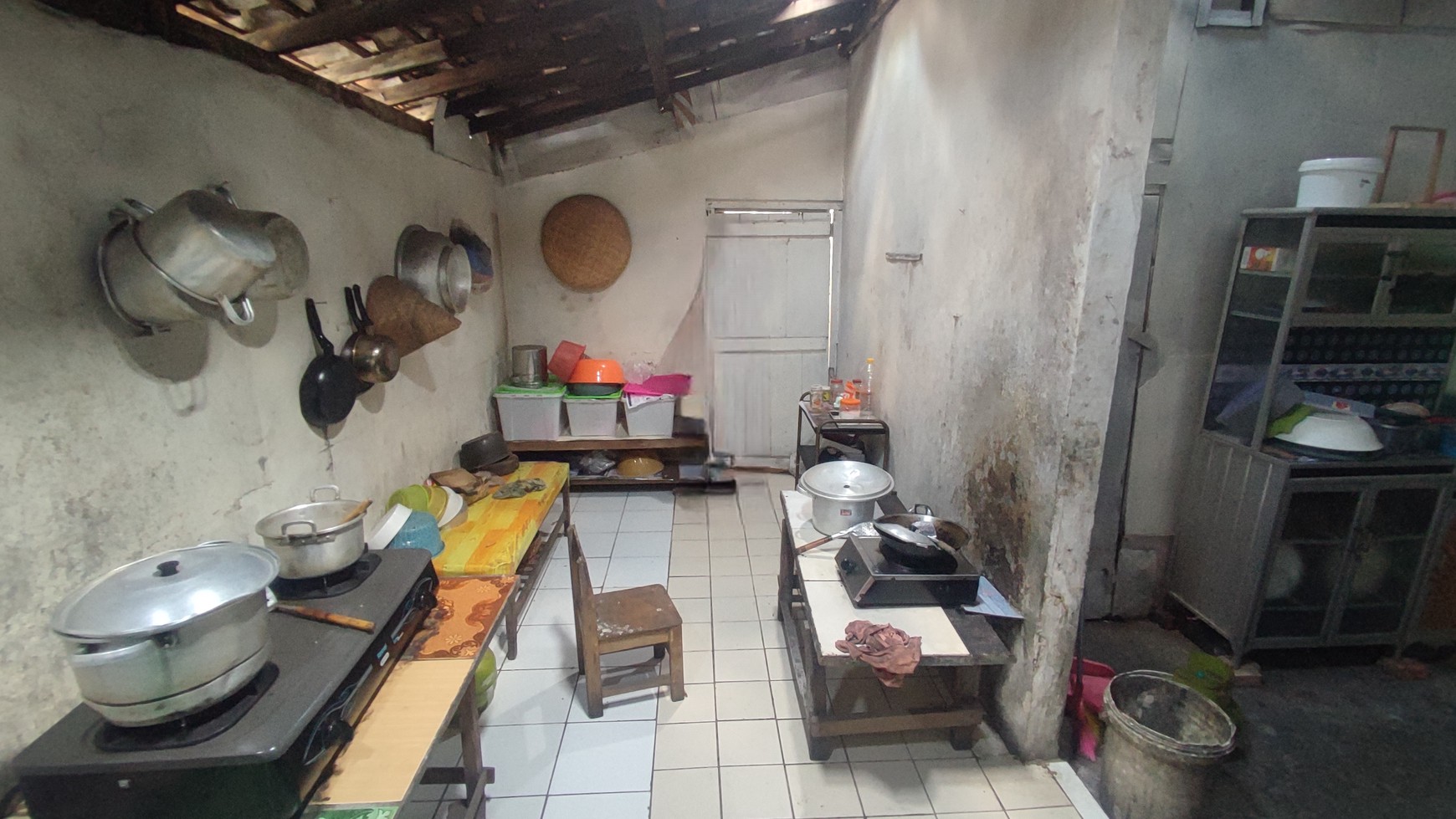 Jarang Ada. Rumah Hitung Tanah Di Sukarasa Tangerang, Depan Jln Raya..