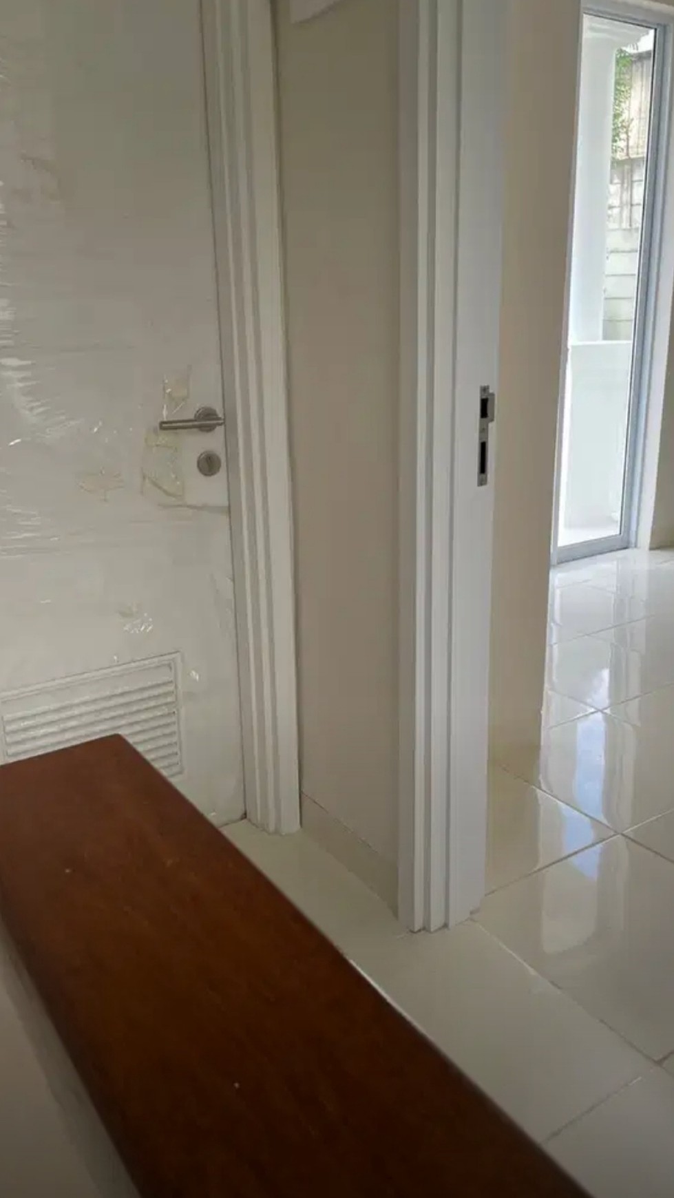 Hot Price. Rumah 2 Lantai Modern Vanya Park Azura, BSD.