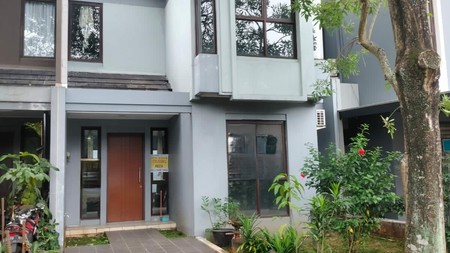 Termurah. Rumah 2 Lantai Di The Icon Caspia, BSD