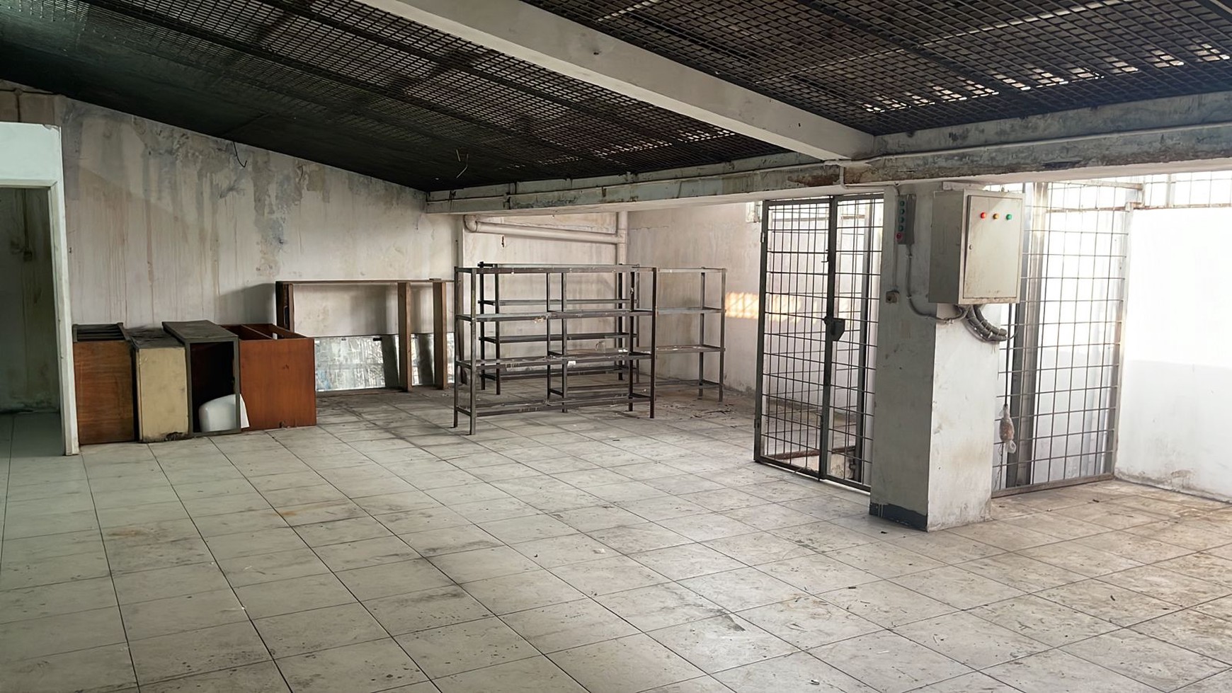 Ruko Ternate, Cideng Luas 13,6x21m2