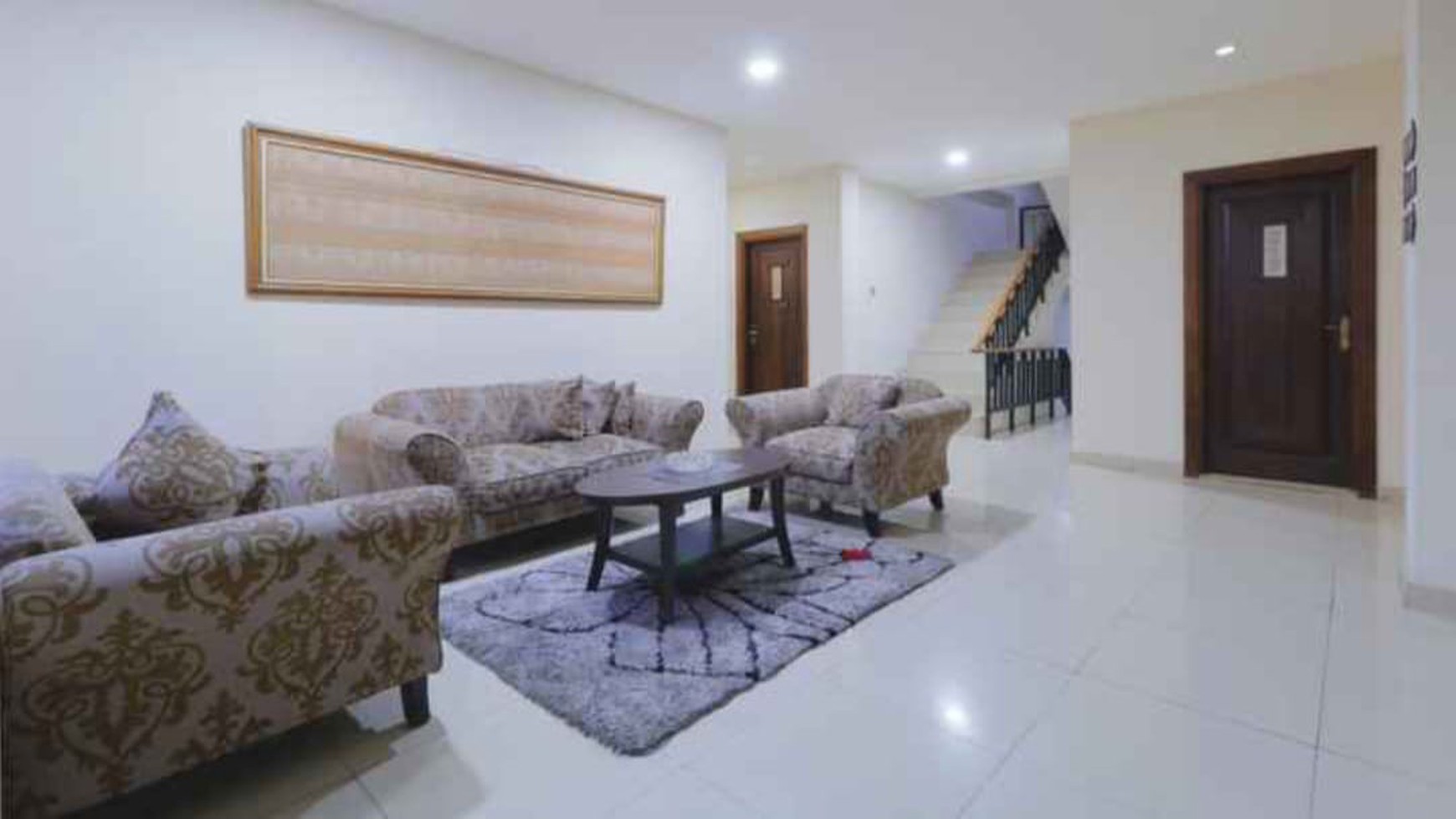 Hotel - Apartemen MUTIARA SUITES FULL FURNISHED