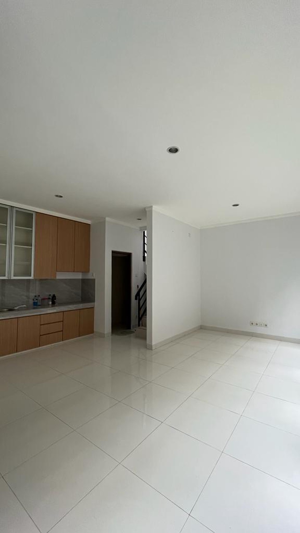 Rumah Bagus Di Discovery Lumina, Bintaro Jaya Sektor 9