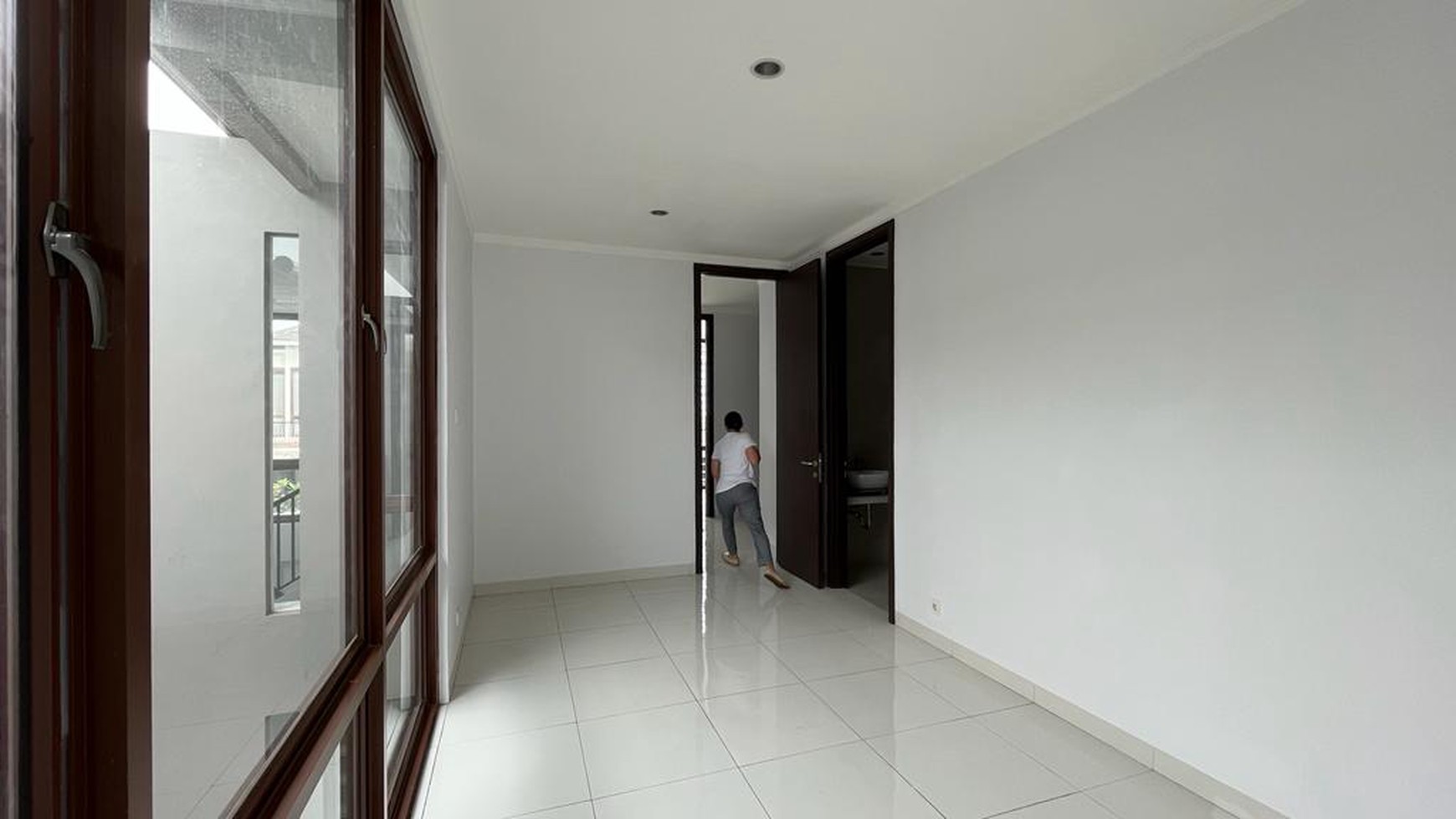 Rumah Bagus Di Discovery Lumina, Bintaro Jaya Sektor 9