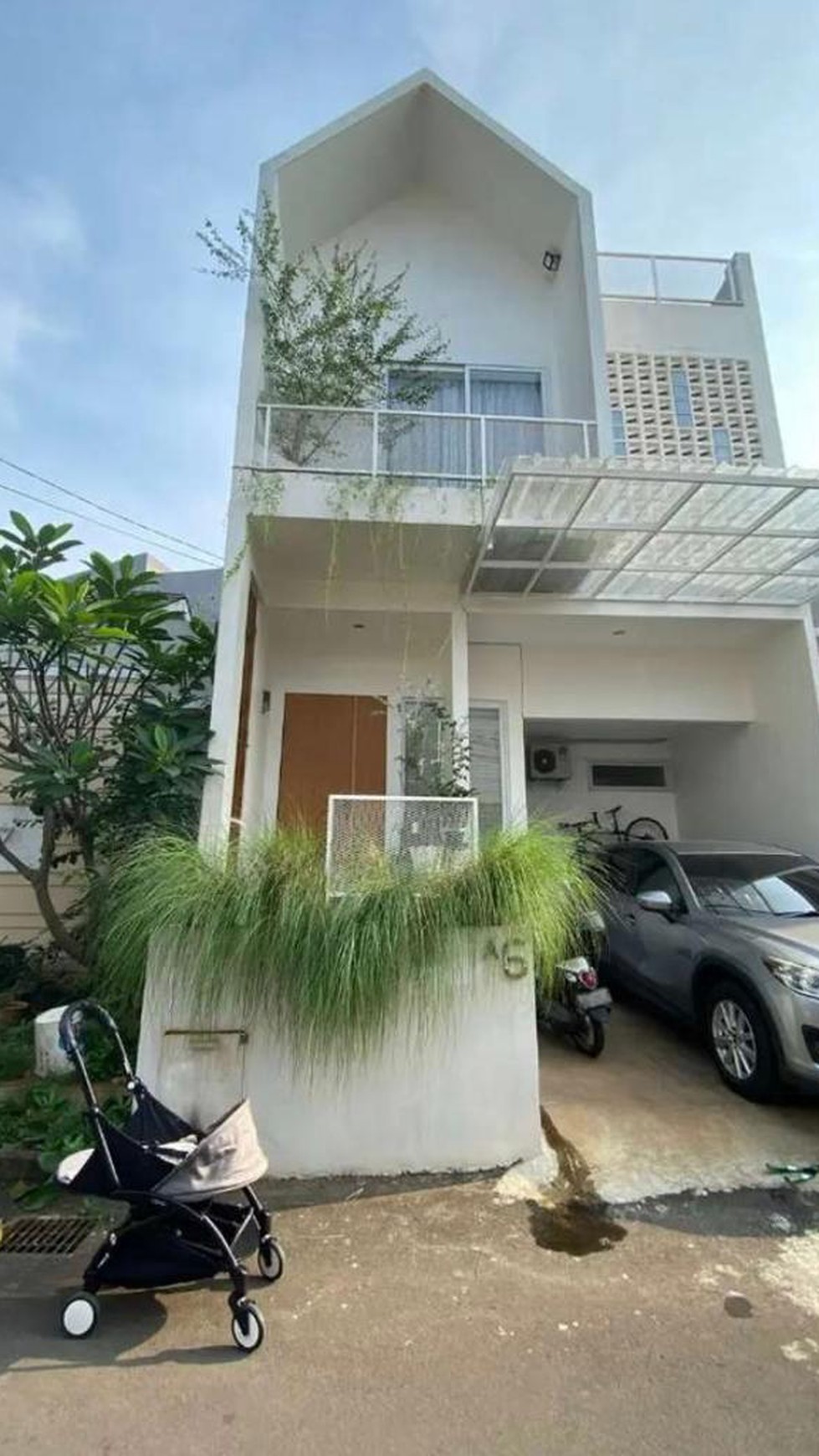 Rumah Bagus Di Conforti Residence, Jurang Mangu, Pondok Aren