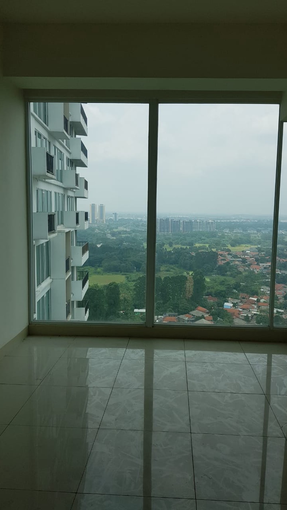 Turun harga Apartemen Tree Park Bisa disewa