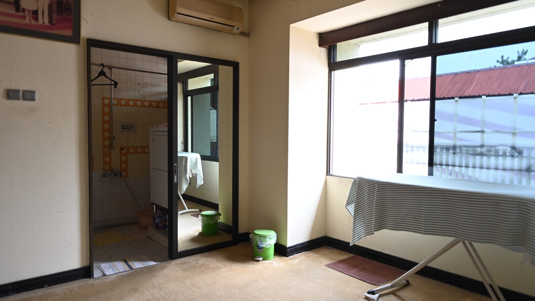 Dijual Rumah Lama di Prime Area Jl Panglima Polim IV