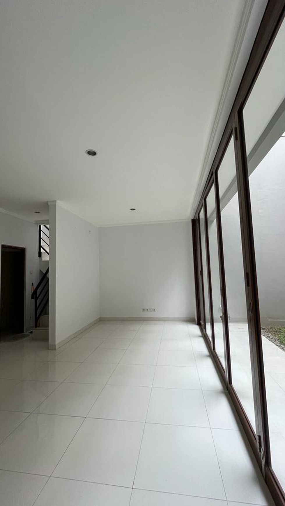 Rumah Bagus Di Discovery Lumina, Bintaro Jaya Sektor 9