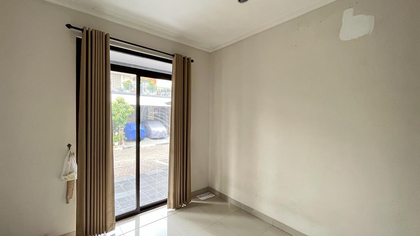 Dijual Rumah Bagus di Discovery Serenity, Sektor 9, Bintaro Jaya.