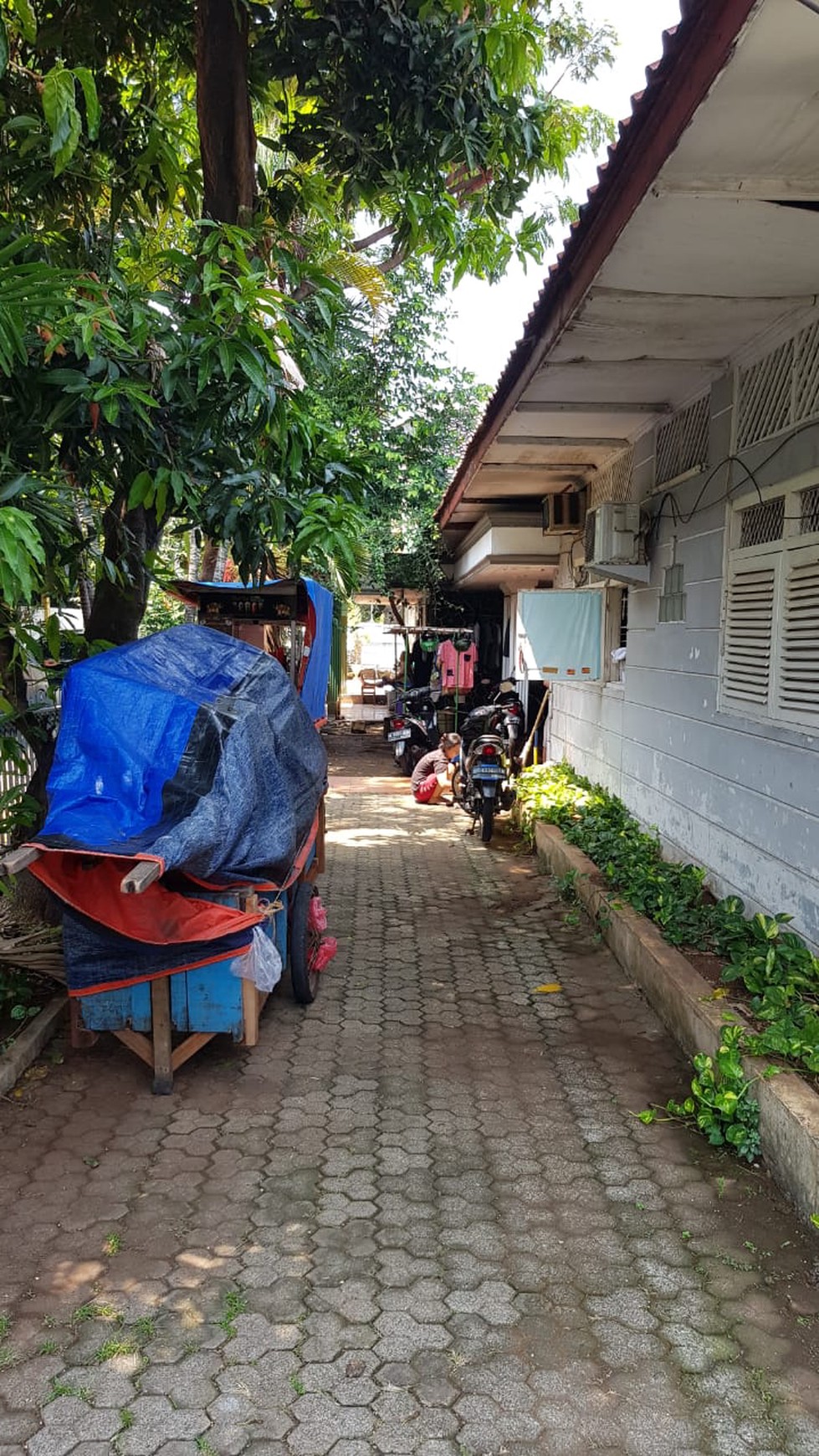 Rumah Lama Digunakan Sebagai Kontrakan di Daerah Tebet Timur