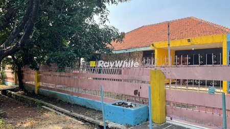 Rumah Tua, Cocok Untuk Tempat Usaha Lokasi Jatiwaringin Jakarta Timur