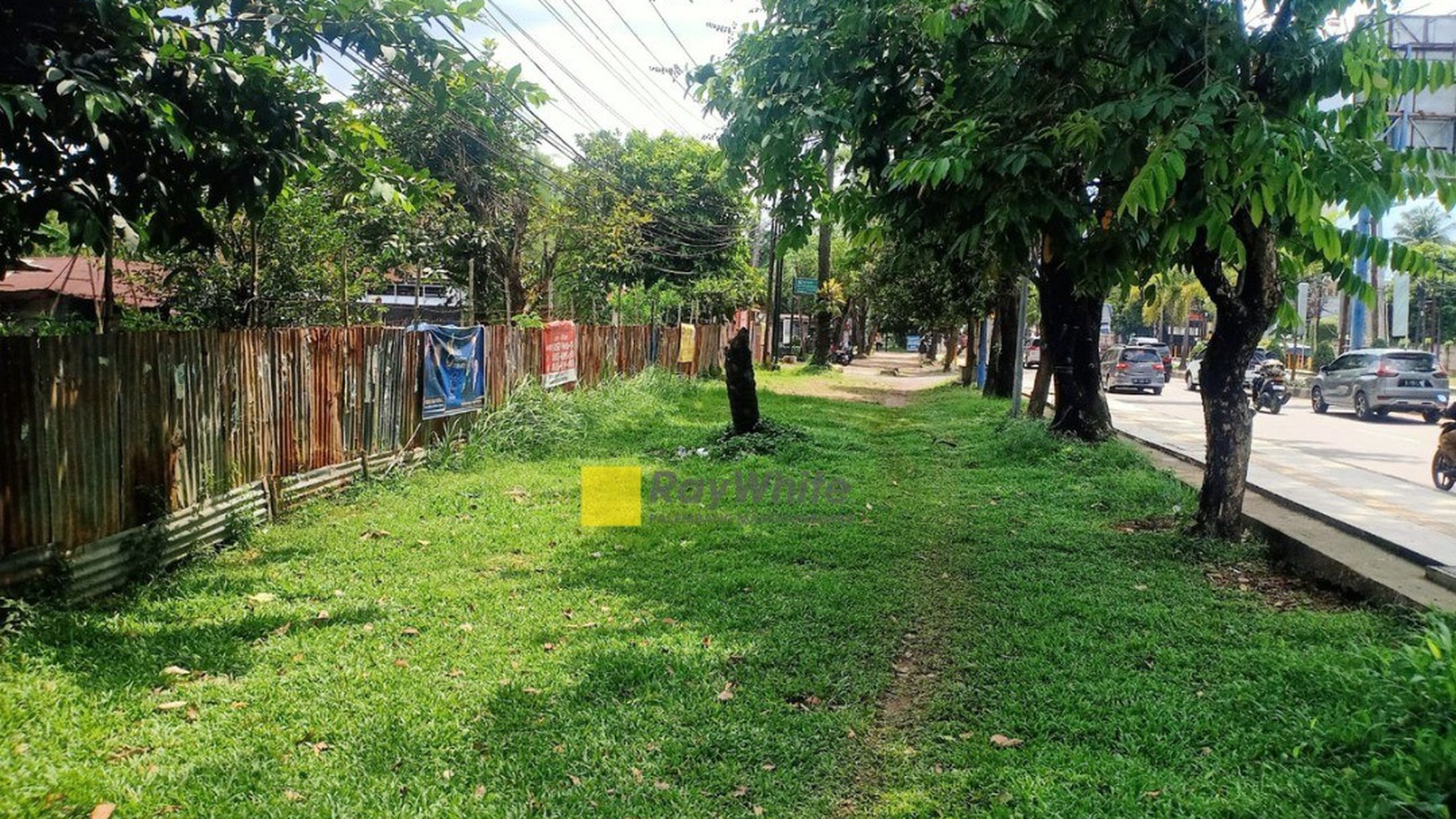 Tanah pinggir jalan protokol kota Palembang 