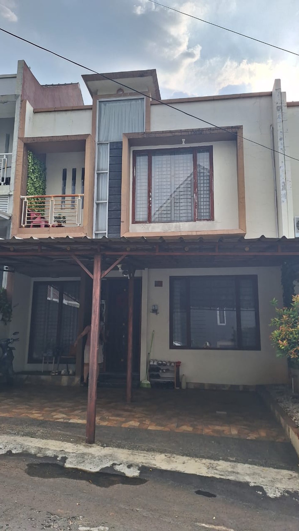 Rumah Bagus Di Trevista Bintaro Residence, Jl Serua Raya Pamulang