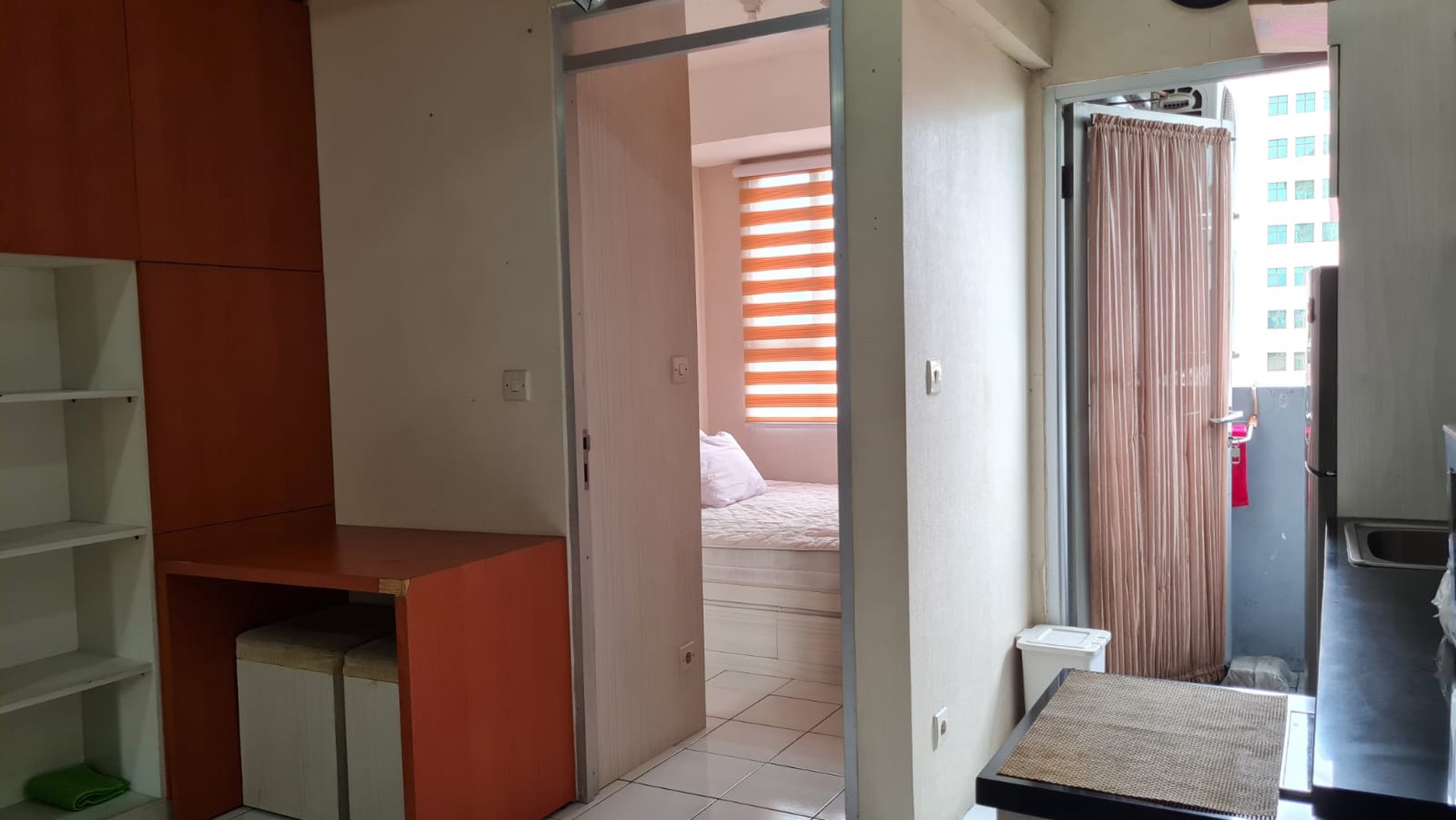 Apartemen Menteng Square Jl Matraman strategis dekat Matraman, Jakarta Timur 