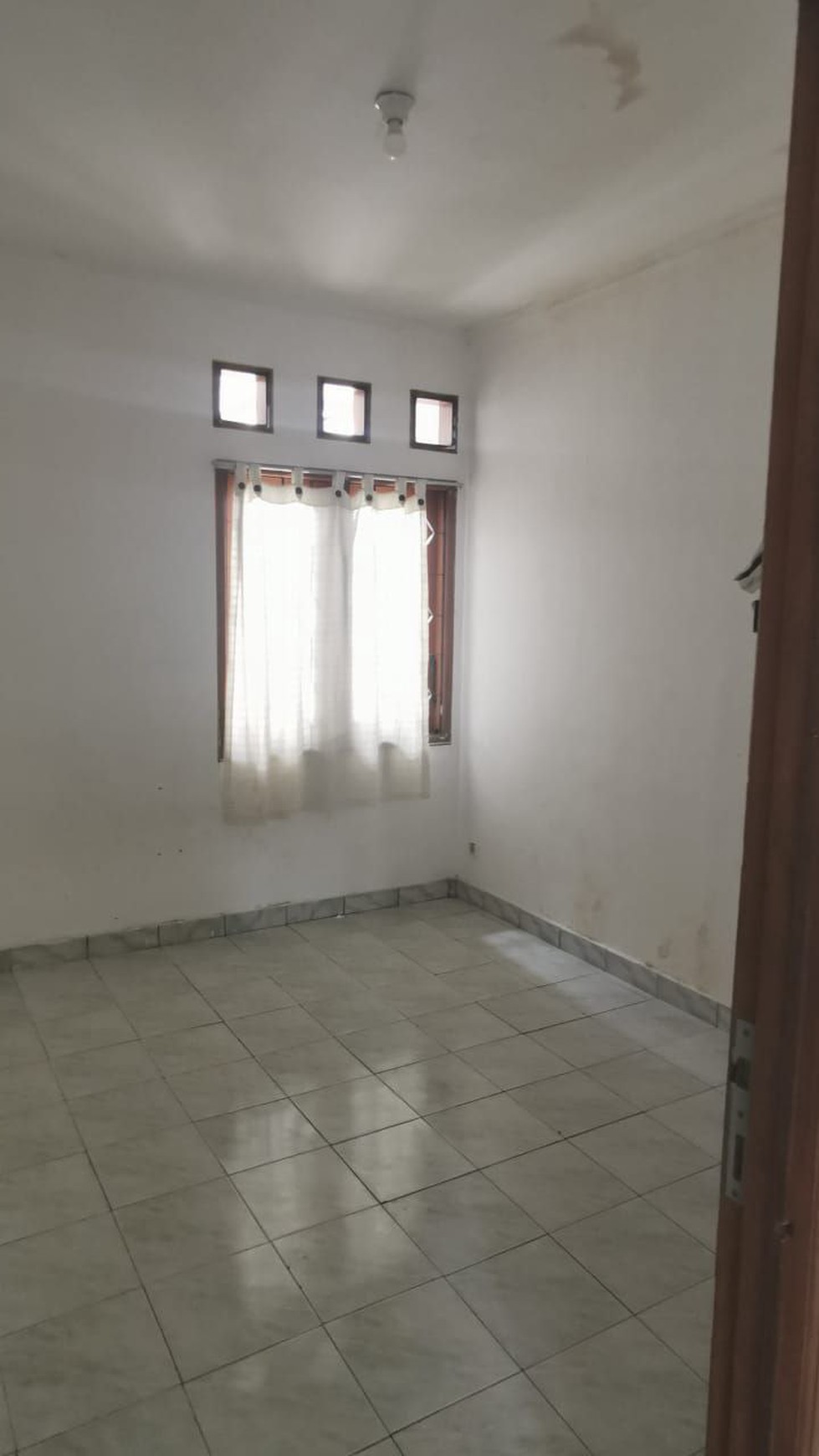 Dijual Rumah Babatan Pratama Wiyung Surabaya Barat