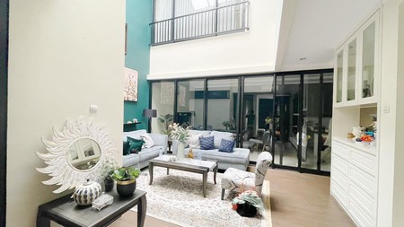 Rumah di Kebayoran Symphony Bintaro Jaya Sektor 7, harga Nego, rumah siap huni