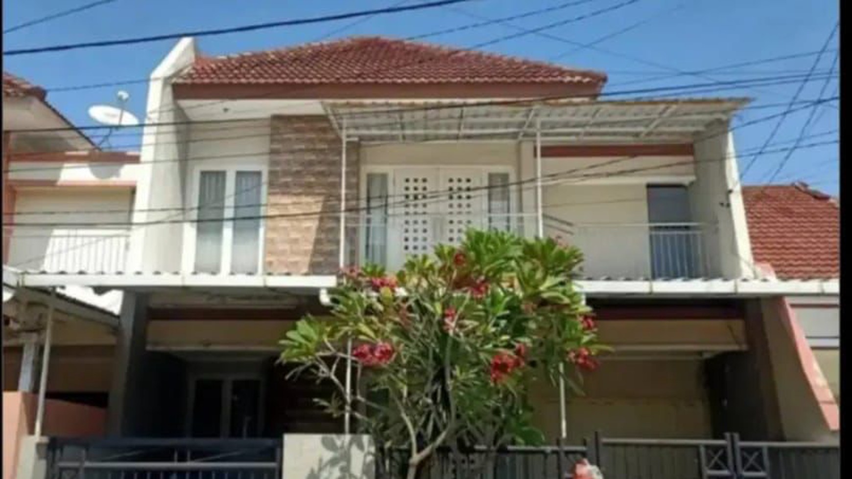 Dijual Rumah Manyar Jaya