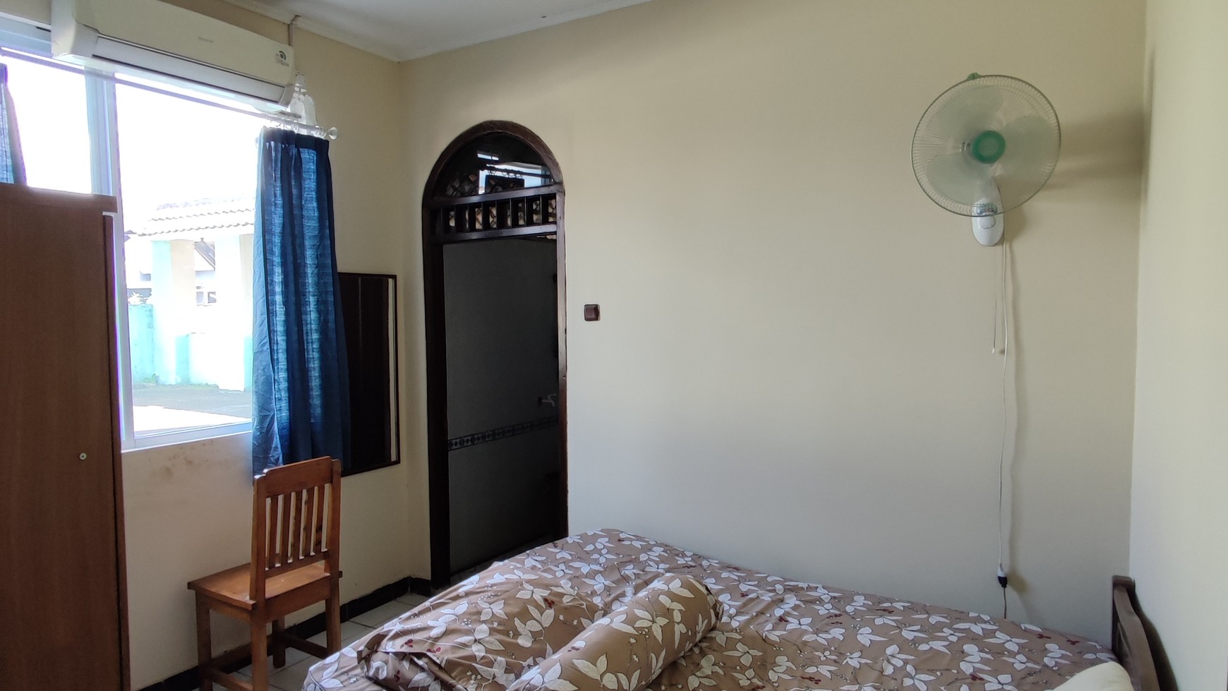 Termurah. Rumah Hitung Tanah Griya Loka, BSD