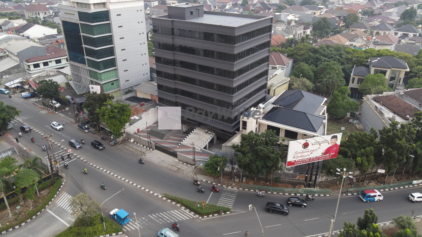 Gedung Baru Simatupang Jl. Pondok Pinang, Bagus, 8,5 Lantai Luas Bangunan 4000m.