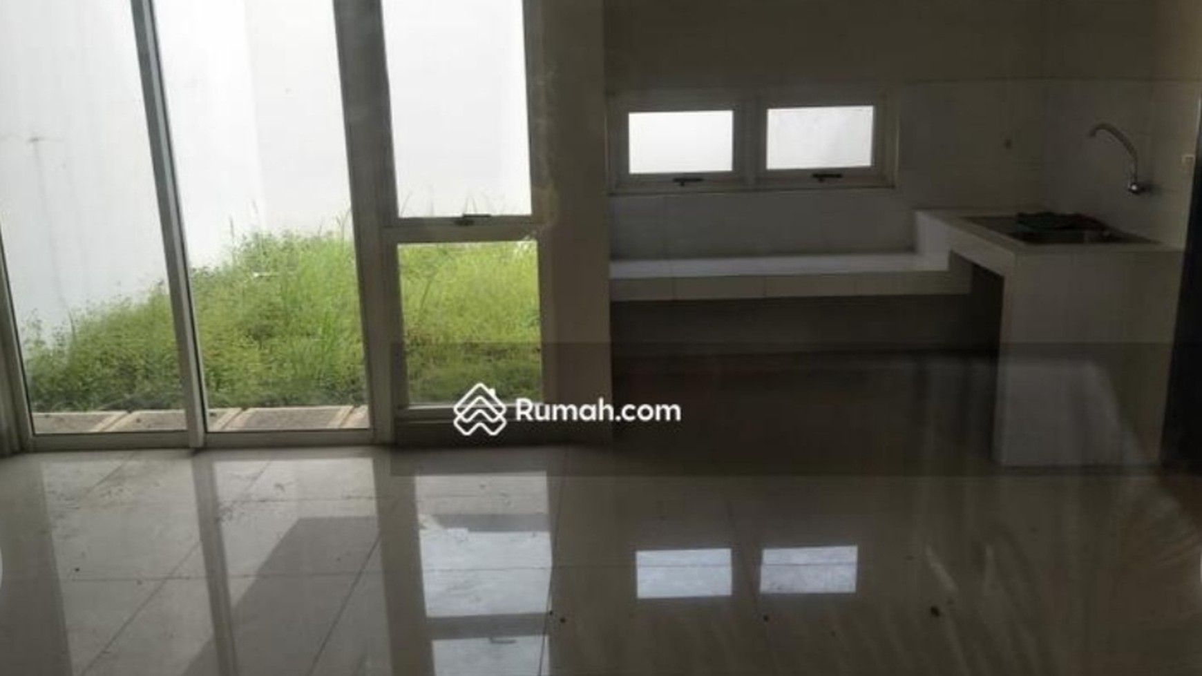 Termurah. Rumah Mewah Di The Green Royal Blossom, BSD