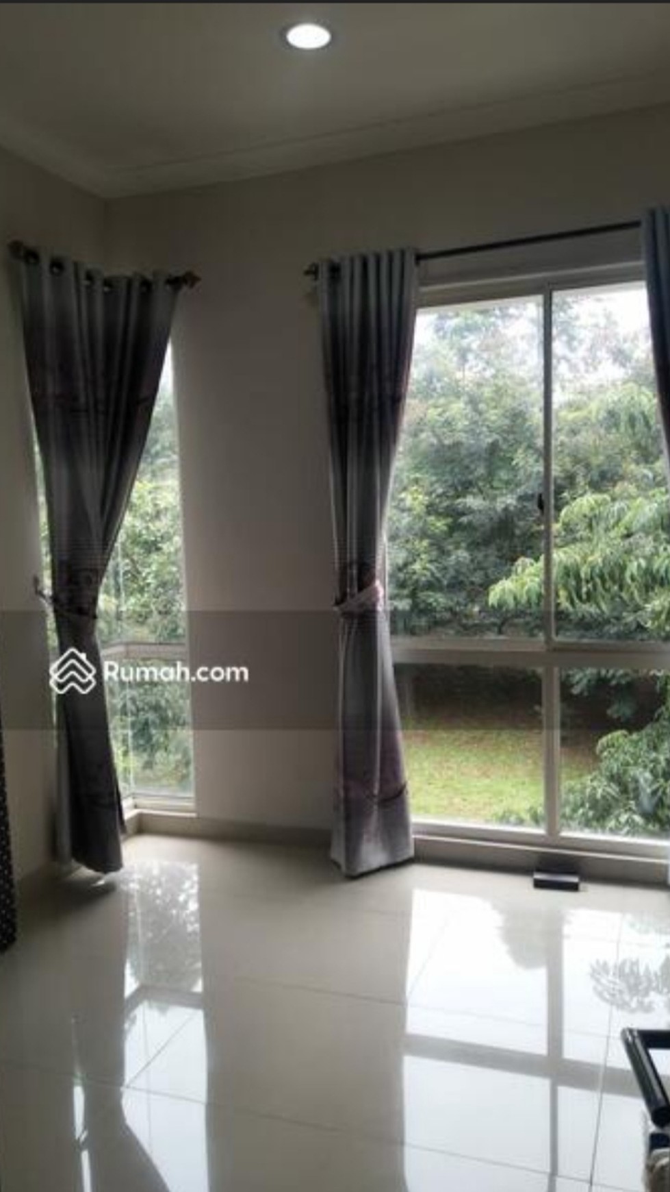 Termurah. Rumah Mewah Di The Green Royal Blossom, BSD