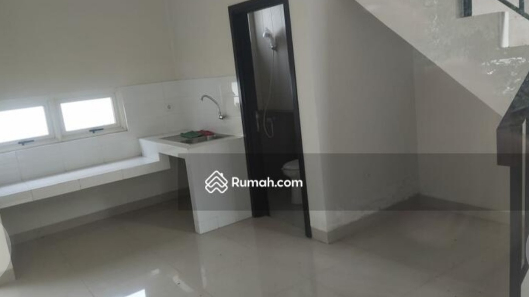 Termurah. Rumah Mewah Di The Green Royal Blossom, BSD