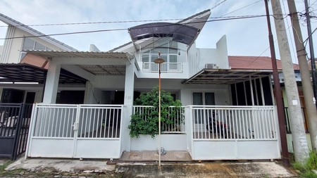 Rumah Fresh Terawat Griya Babatan Mukti