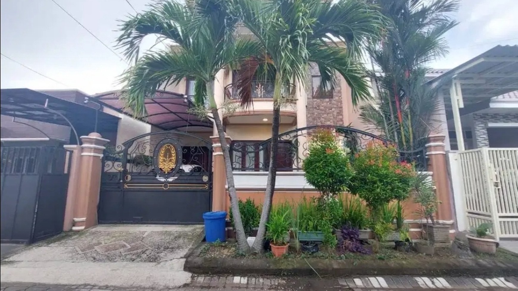 Rumah Semi Furnished Terawat Babatan Pratama 