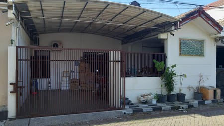 Rumah Cantik Fresh terawat Babatan Mukti