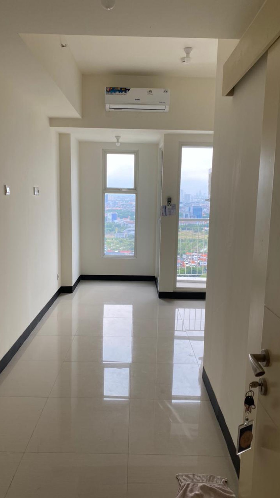 Dijual cepat apartemen Amor pakuwon city. *TERMURAH*