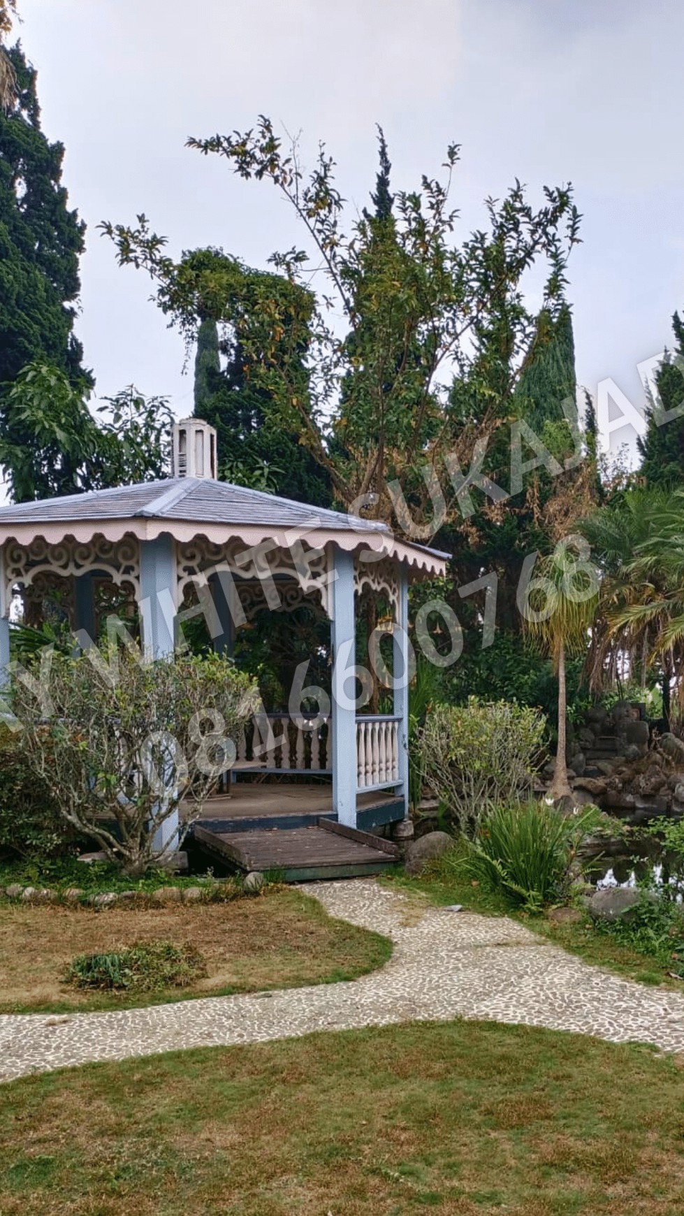 VILLA ISTANA BUNGA Tematik & Artistik 