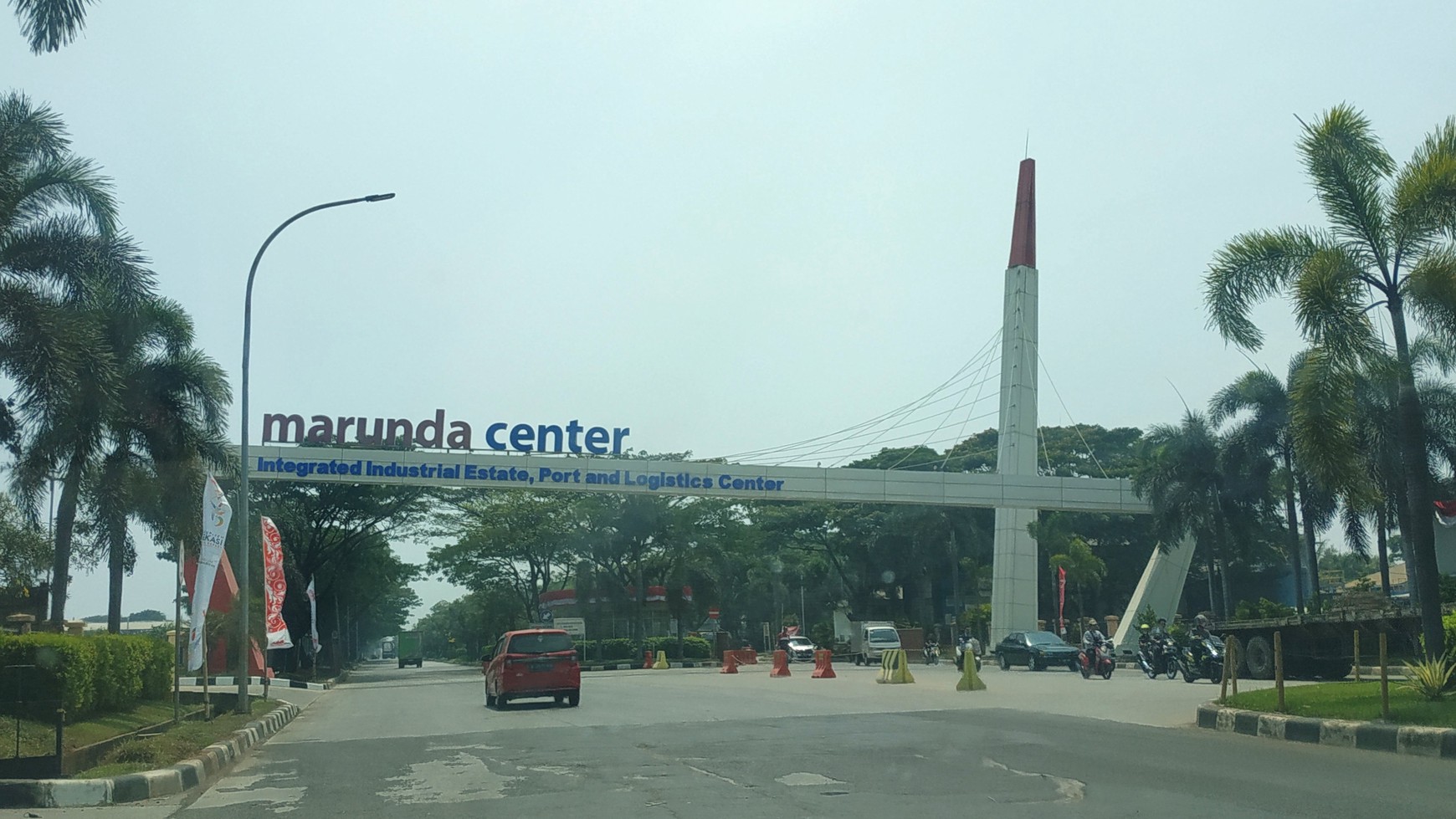 Gudang disewakan, siap pakai di Marunda Center