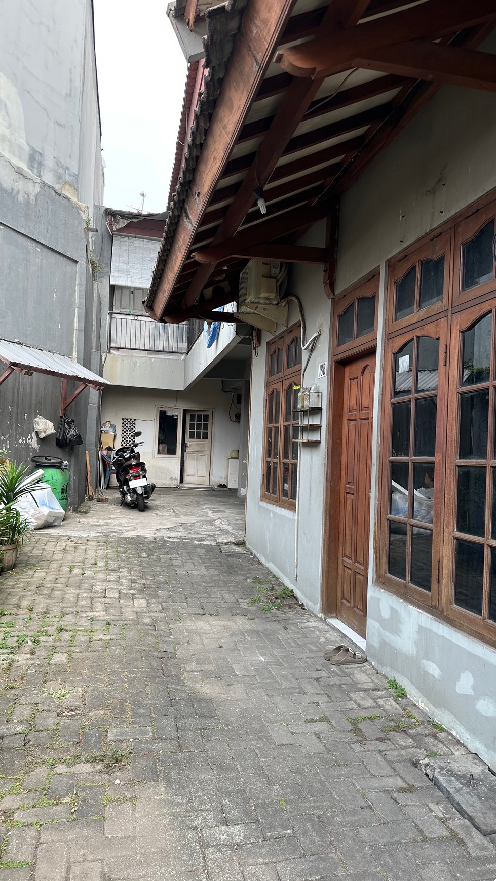 Rumah Kost Daerah Mampang Prapatan XIV - Jakarta Selatan