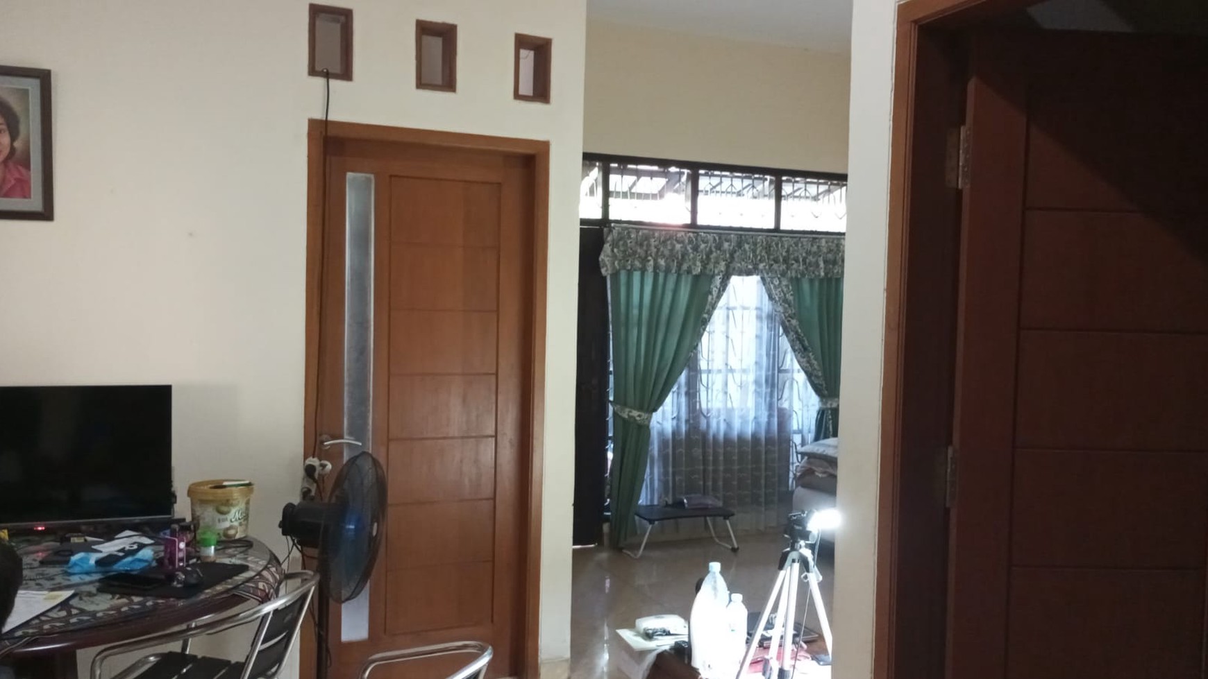 Rumah dalam Komplek Posisi Hook di Serua Ciputat #DG