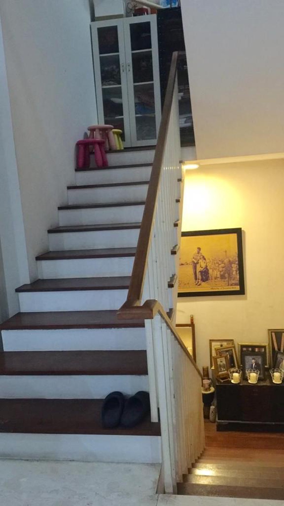  Luas Tanah 299,rumah asri,ada pool di Cilandak Jakarta Selatan 