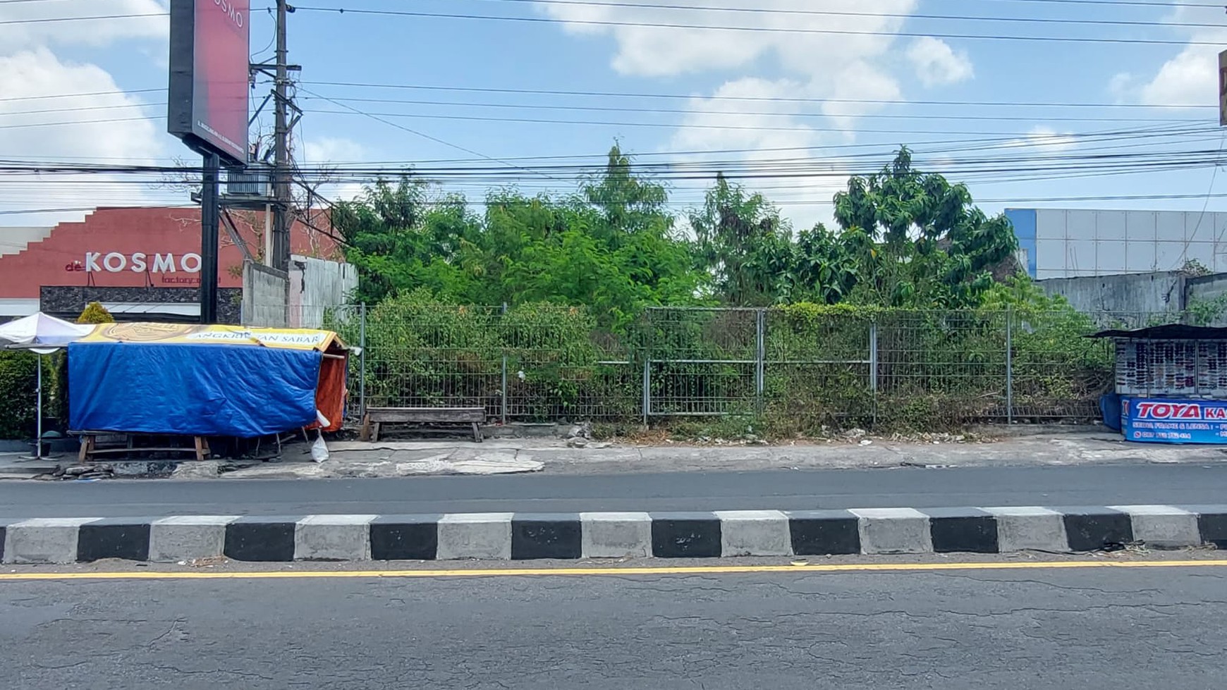 Tanah  Seluas 3222 Meter Persegi Lokasi Strategis Pusat Kota di Jalan Magelang 