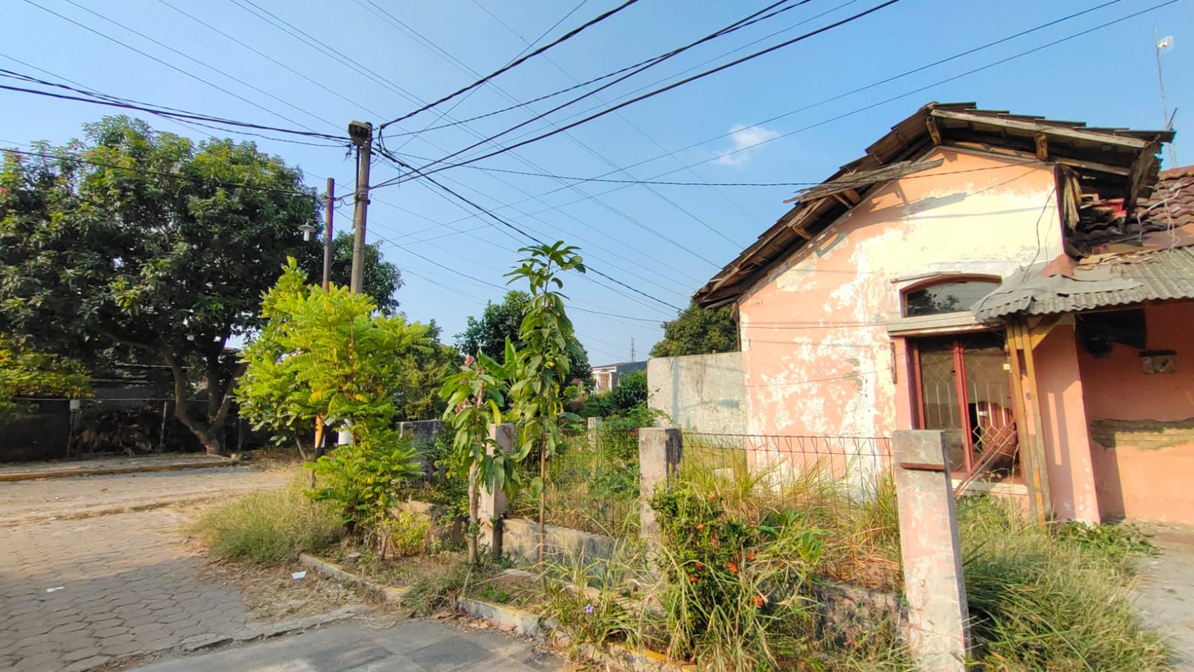 Mustikajaya Bekasi Timur Rumah dijual Bumyagara Hitung tanah saja.