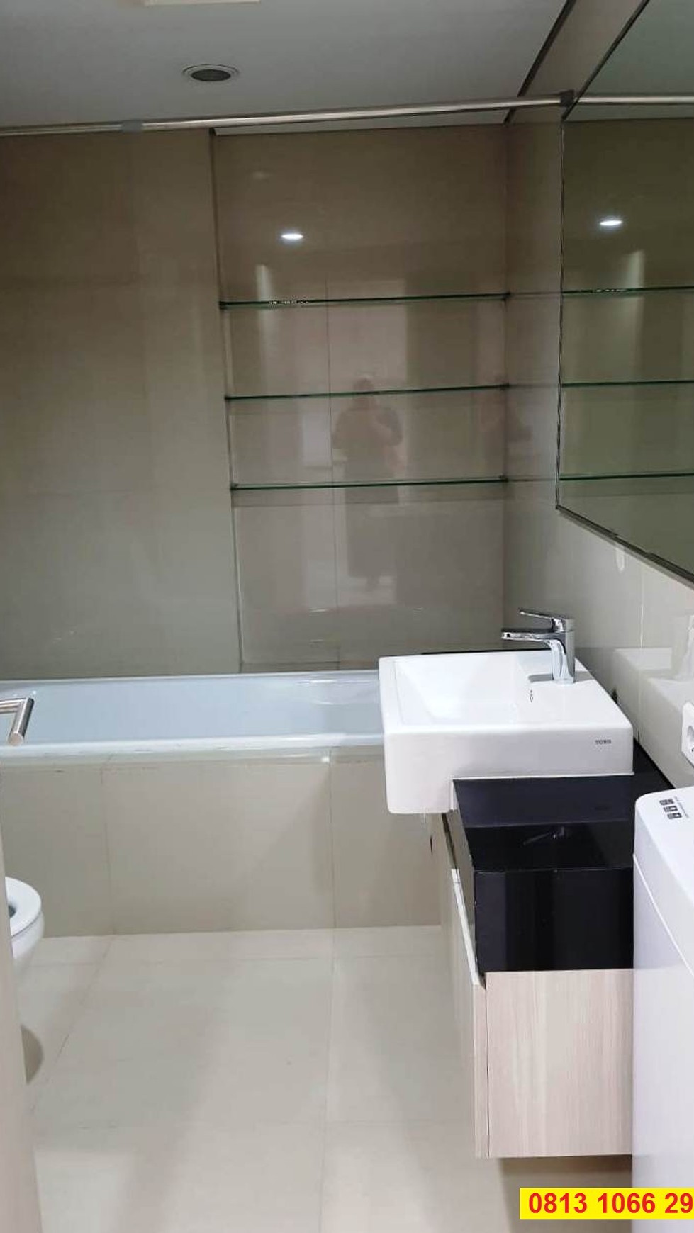 Dijual Apartemen Azalea Suites ,Cikarang - Bekasi